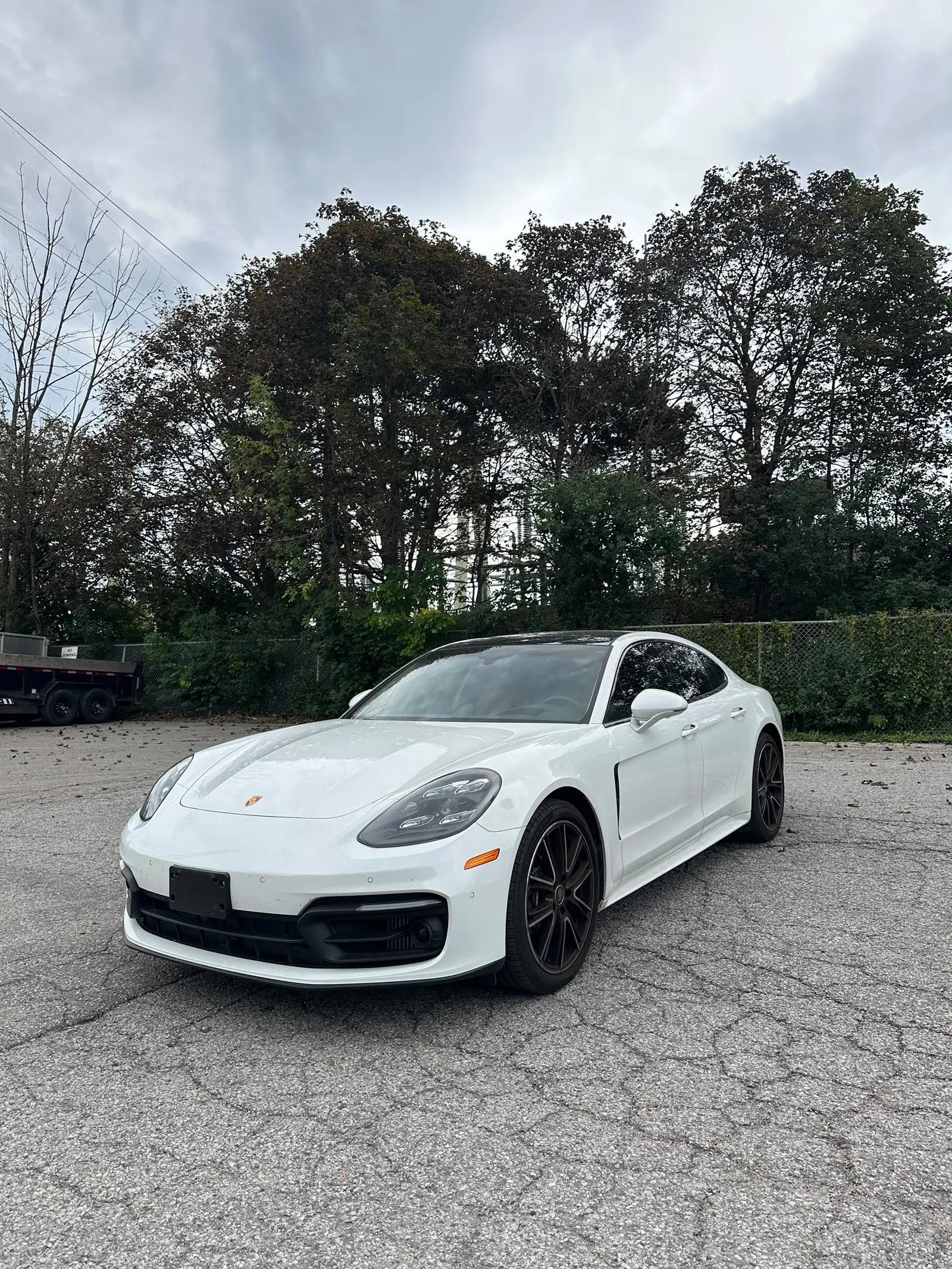 2023 Porsche Panamerra 4